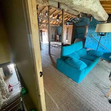 La Casa De La Duquesa Nyaraló Zafara