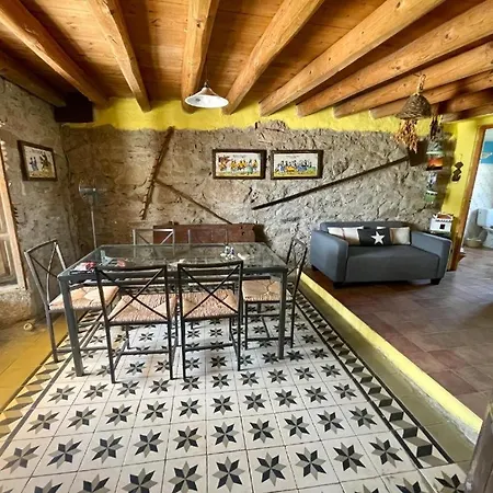 La Casa De La Duquesa Hébergement de vacances *
